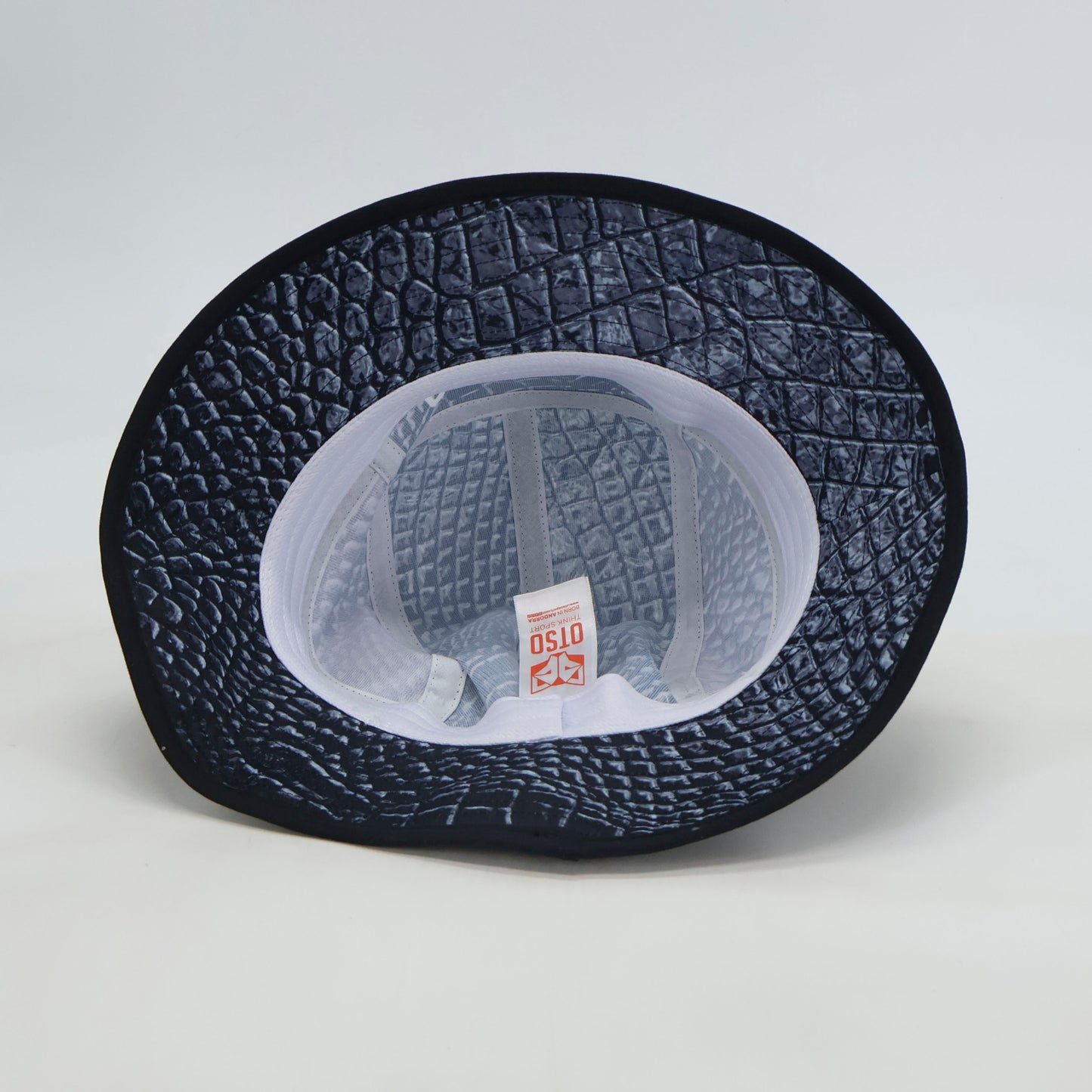Bucket hat - Black Snake
