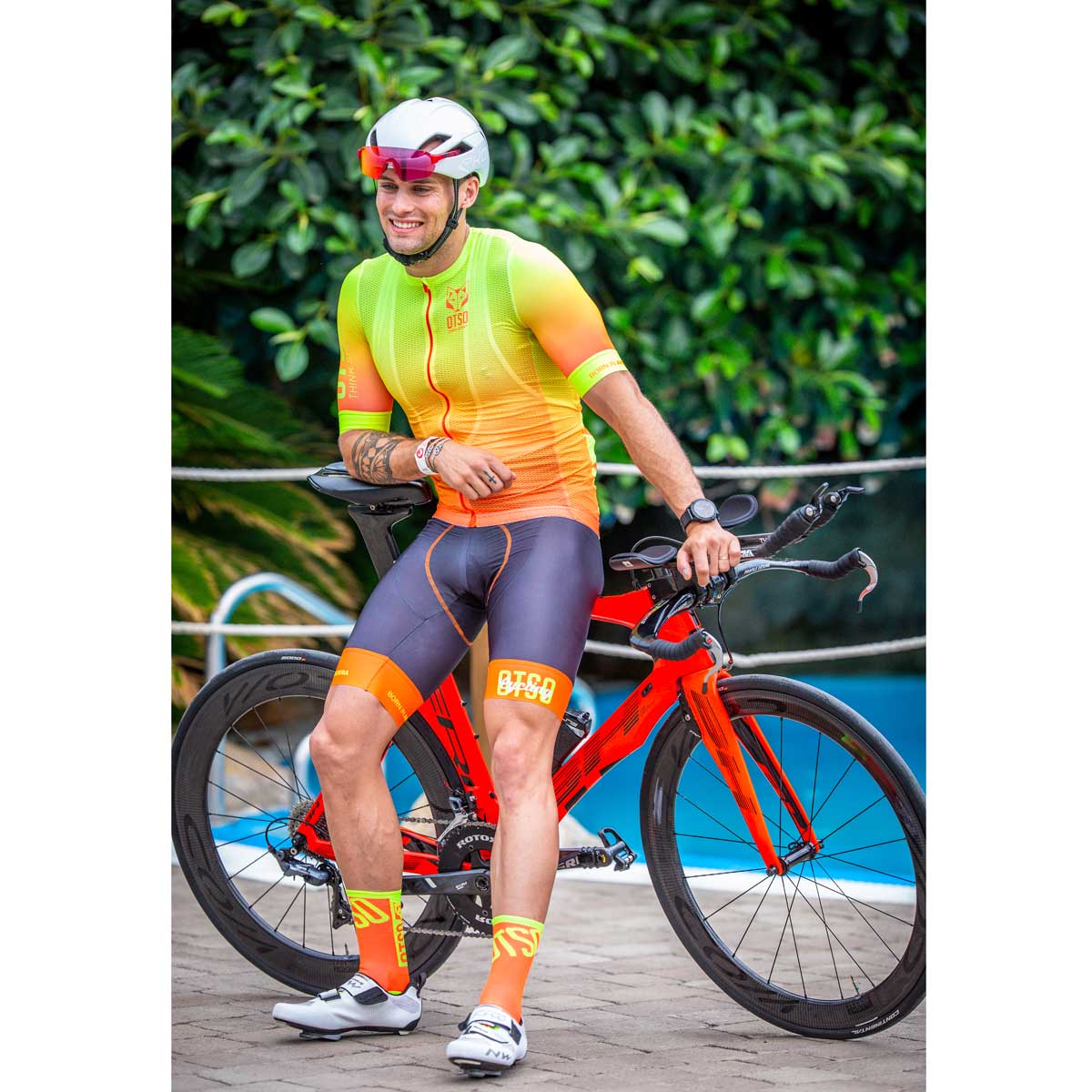 Meias de Ciclismo High Cut - Laranja Fluo
