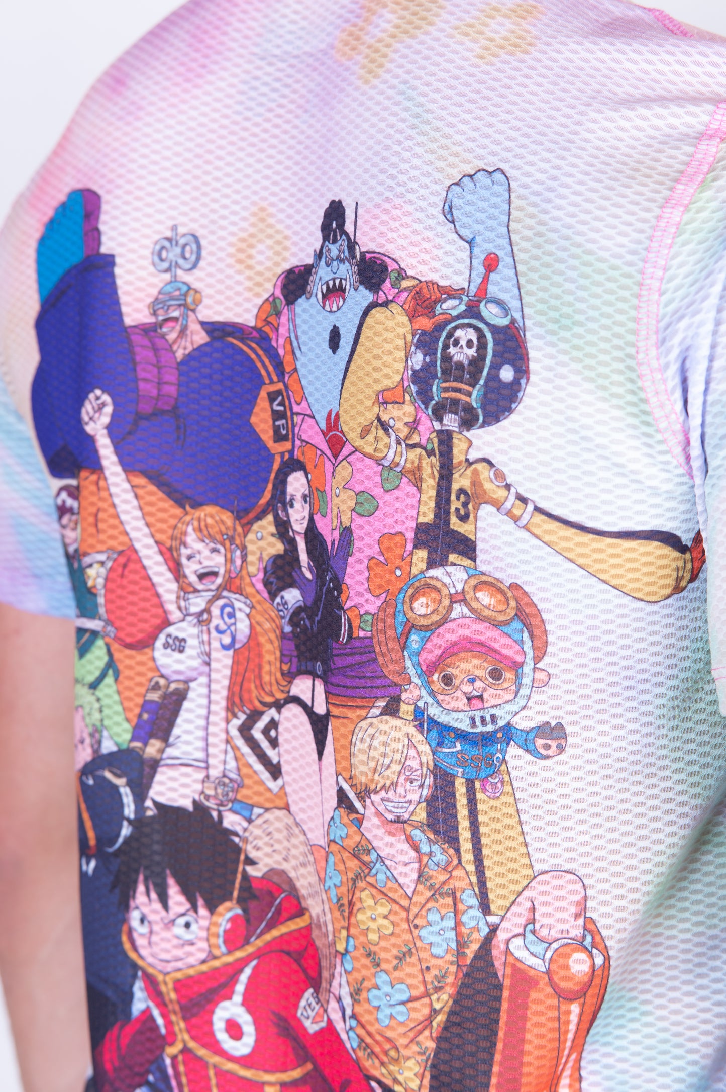 T-shirt de manga curta para homem - One piece egghead luffy and the crew pink