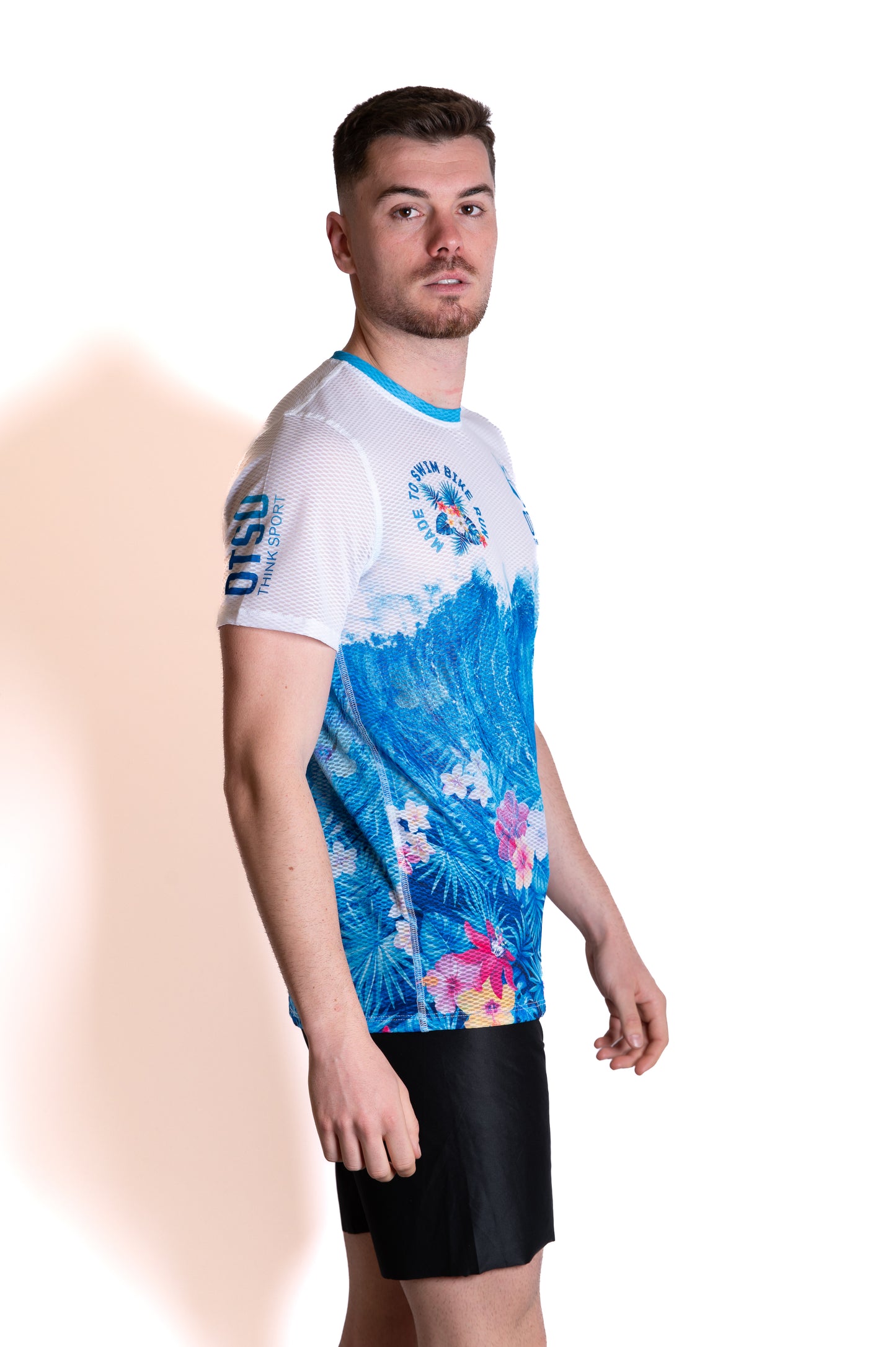 Short sleeve t-shirt for men - Swim Bike Run Wave