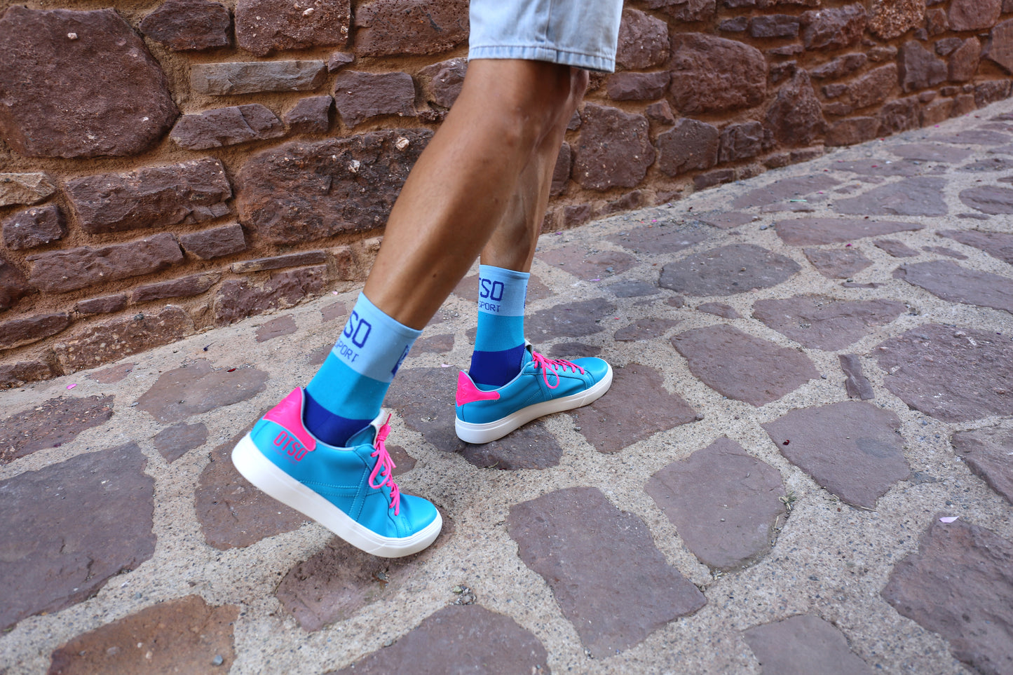 Sneakers OTSO X Munich Azul Turquesa - Feminino