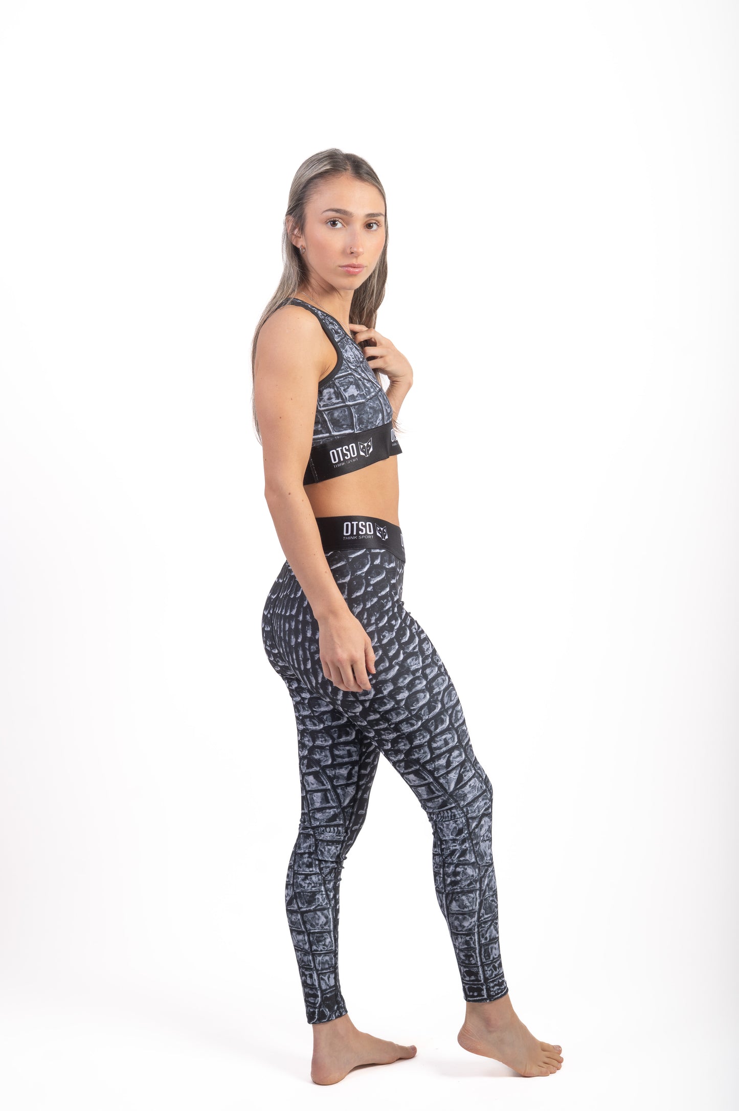 Sports top - Black Snake