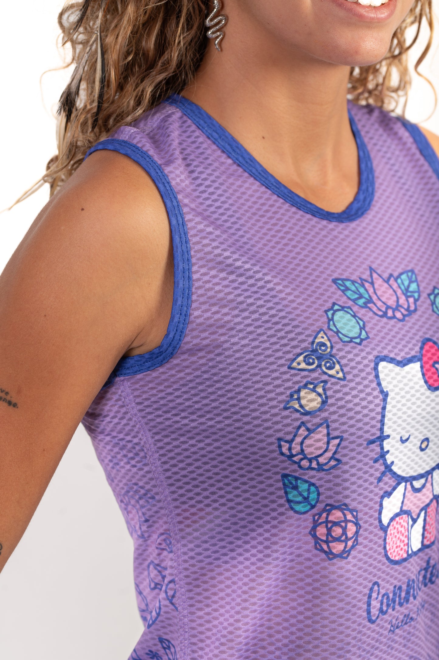 Samarreta sense mànigues nena i dona - Hello Kitty Connected