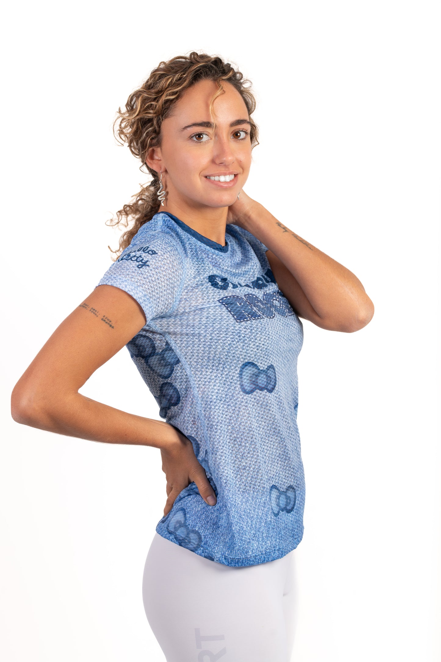 Short sleeve t-shirt for girls and women - Hello Kitty Denim