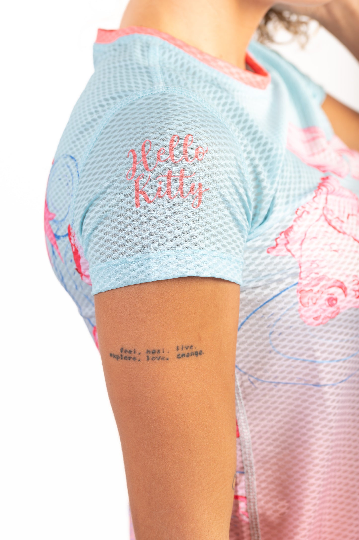 T-shirt a manica corta per ragazze e donne - Hello Kitty Wave