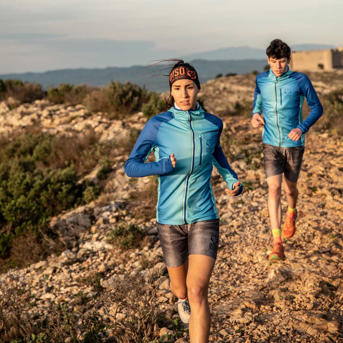 Moletom esportivo unissex - Electric Blue & Light Blue