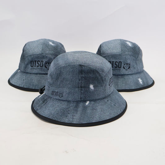 Bucket hat  - Black Jeans