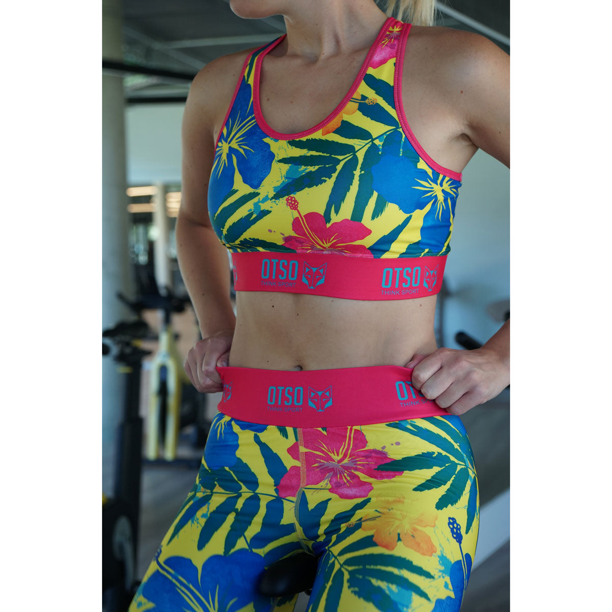 Top desportivo - Floral