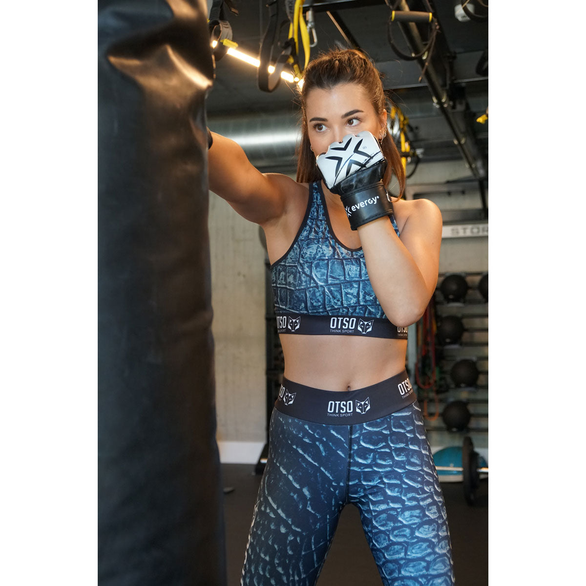 Sports top - Black Snake